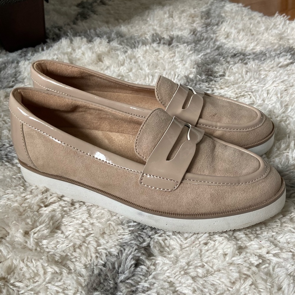 Naturalizer Loafers